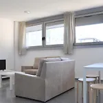 호스텔 Residencia Universitaria Resa Campus De Montilivi 지로나