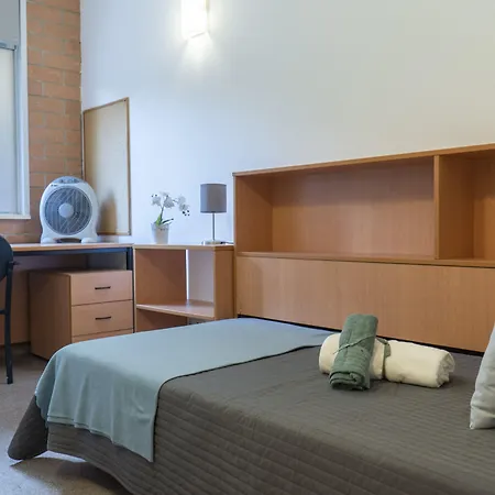 Hostel Residencia Universitaria Resa Campus De Montilivi